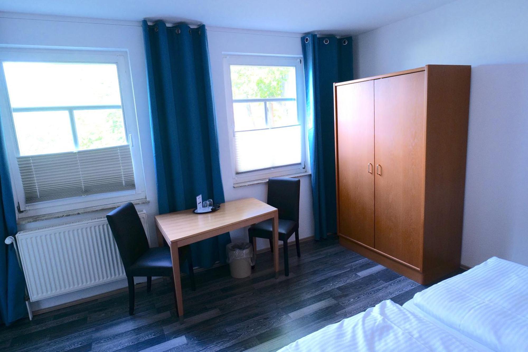 Hotel & Restaurant Am Bodden Putbus Dış mekan fotoğraf