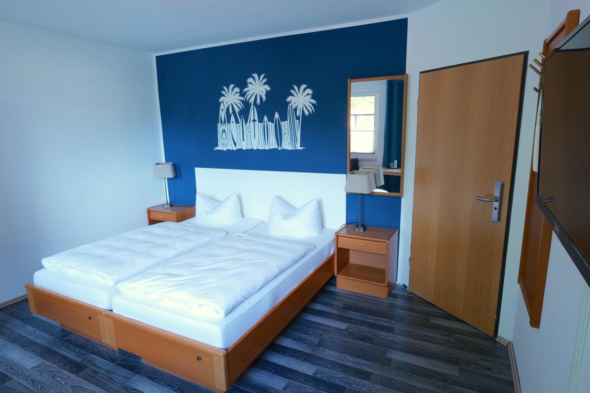 Hotel & Restaurant Am Bodden Putbus Dış mekan fotoğraf